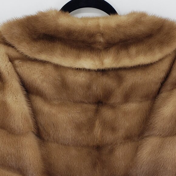 Vintage Brown Fur Cape - Picture 7 of 8